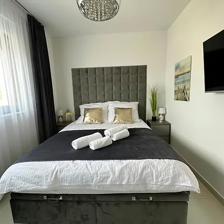 Luxury Lila 아파트 *