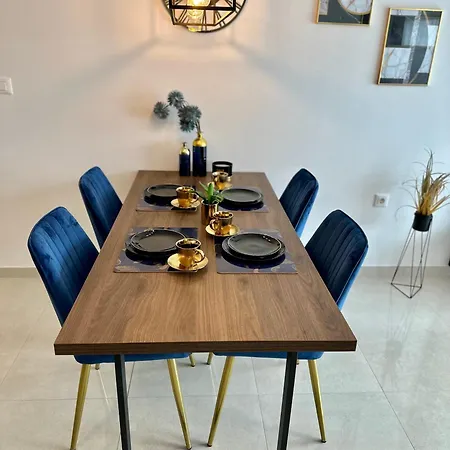 아파트 Luxury Lila 트로기르