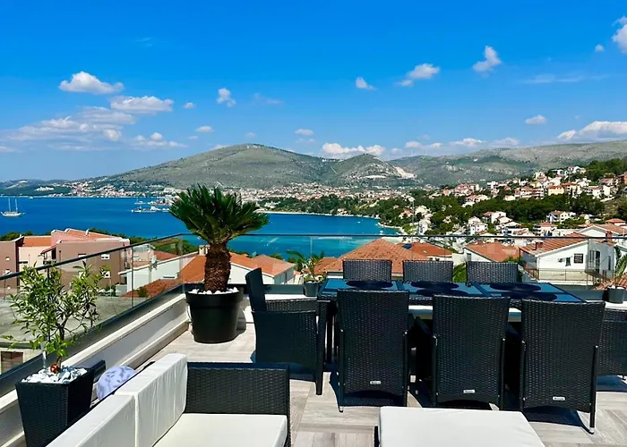 Apartment Luxury Lila *
