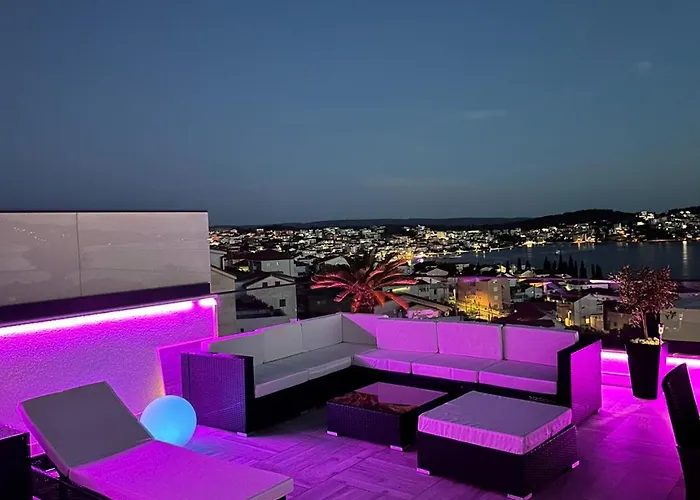 Apartment Luxury Lila