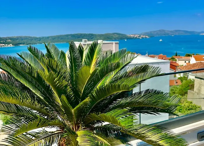 Apartment Luxury Lila