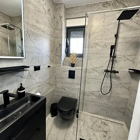 דירה Luxury Lila טרוגיר