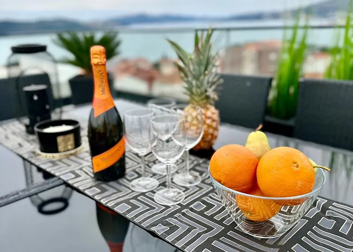 Luxury Lila Apartman